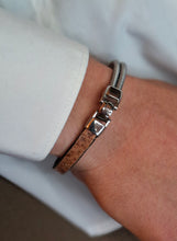 Load image into Gallery viewer, Men Chic 4
