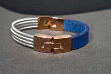 Load image into Gallery viewer, Women Chic 8
