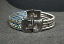 Load image into Gallery viewer, Women  Chic 4
