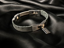 Load image into Gallery viewer, Men Chic 19
