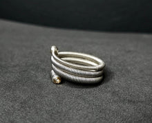 Load image into Gallery viewer, Women Ring 7

