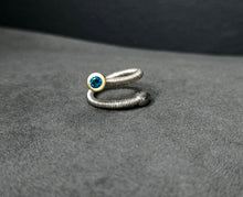 Load image into Gallery viewer, Women Ring 20
